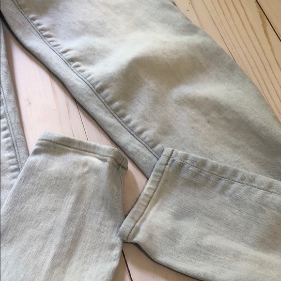 American Eagle light wash jegging size 0 - Picture 2 of 10